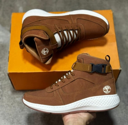 Botas Timber Hombre Antideslizantes Nacionales | Calzado Urbano Resistente y Cómodo